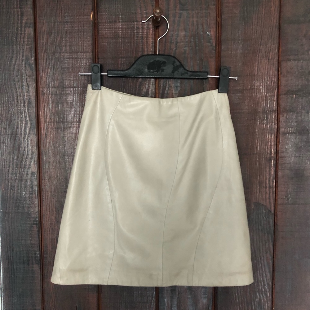 Cushnie et OCHS Grey Lambskin Leather Skirt